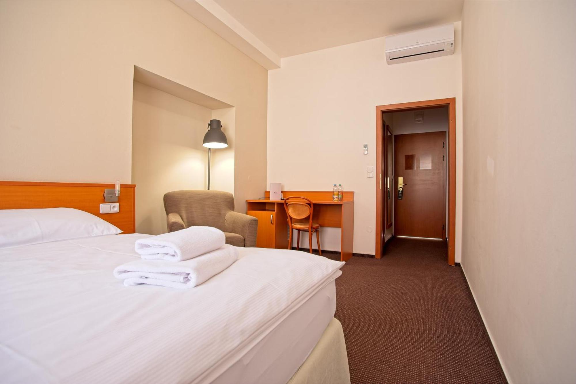 Wine Wellness Hotel Amande Hustopece Luaran gambar